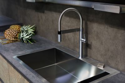 Cement Countertop Pouring